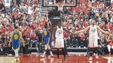 Photo of CCTV & Tencent throwing NBA hoop into a loop